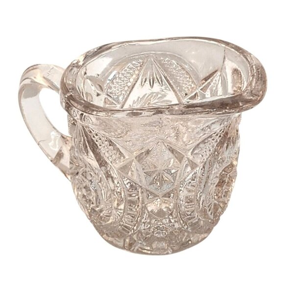Vintage US Glass Childs Creamer Clear Glass With Intricate Star Design EAPG - Picture 7 of 8